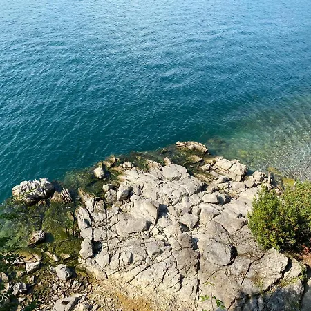 Daire With Big Terrace And Direct Access To The Beach *